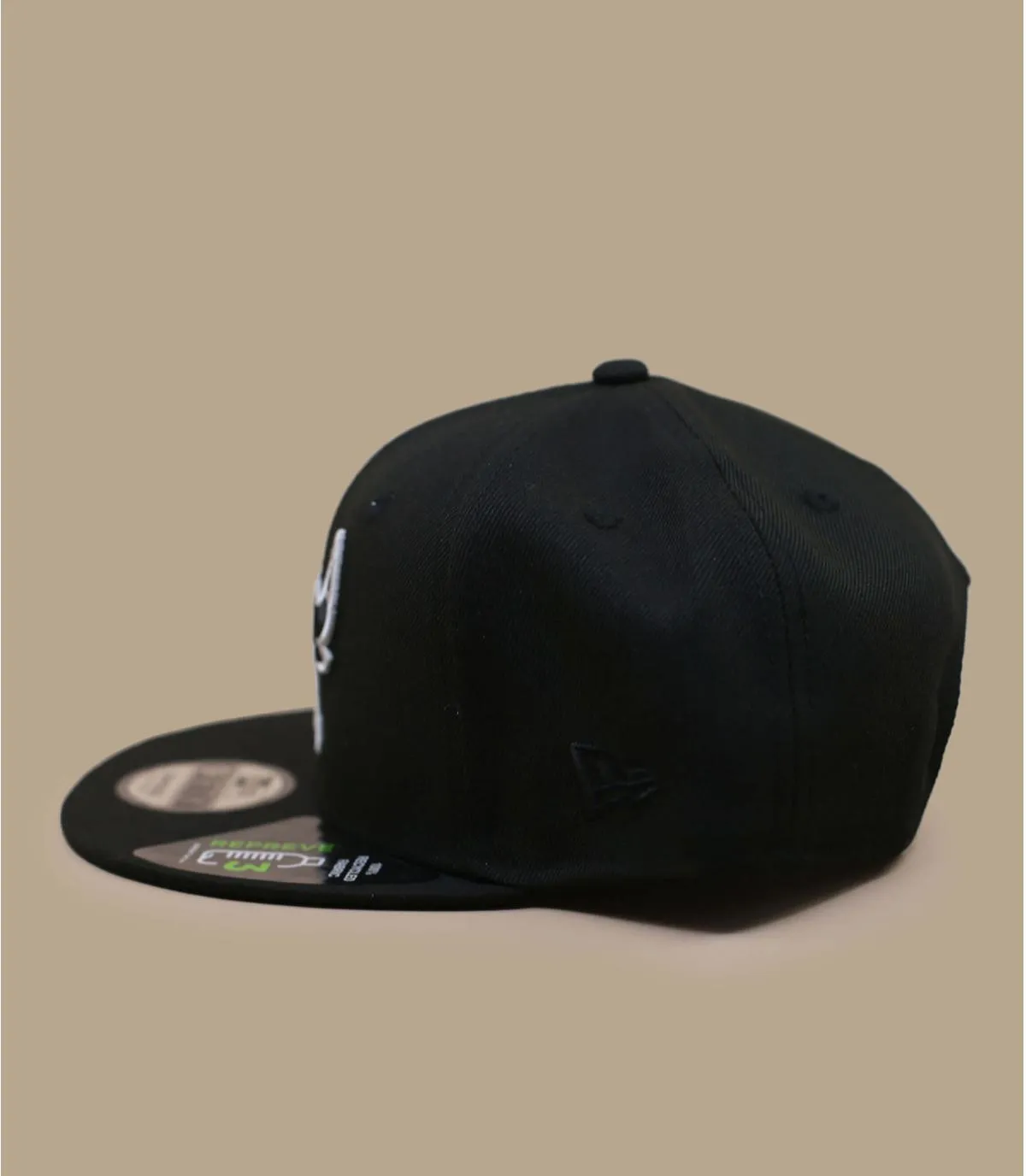 casquette snapback Chicago bulls noire et blanche - Repreve 9Fifty Buls New Era : Headict