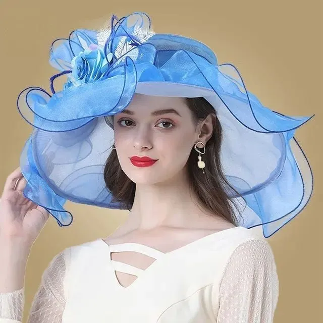 Chapeau de cérémonie distingué