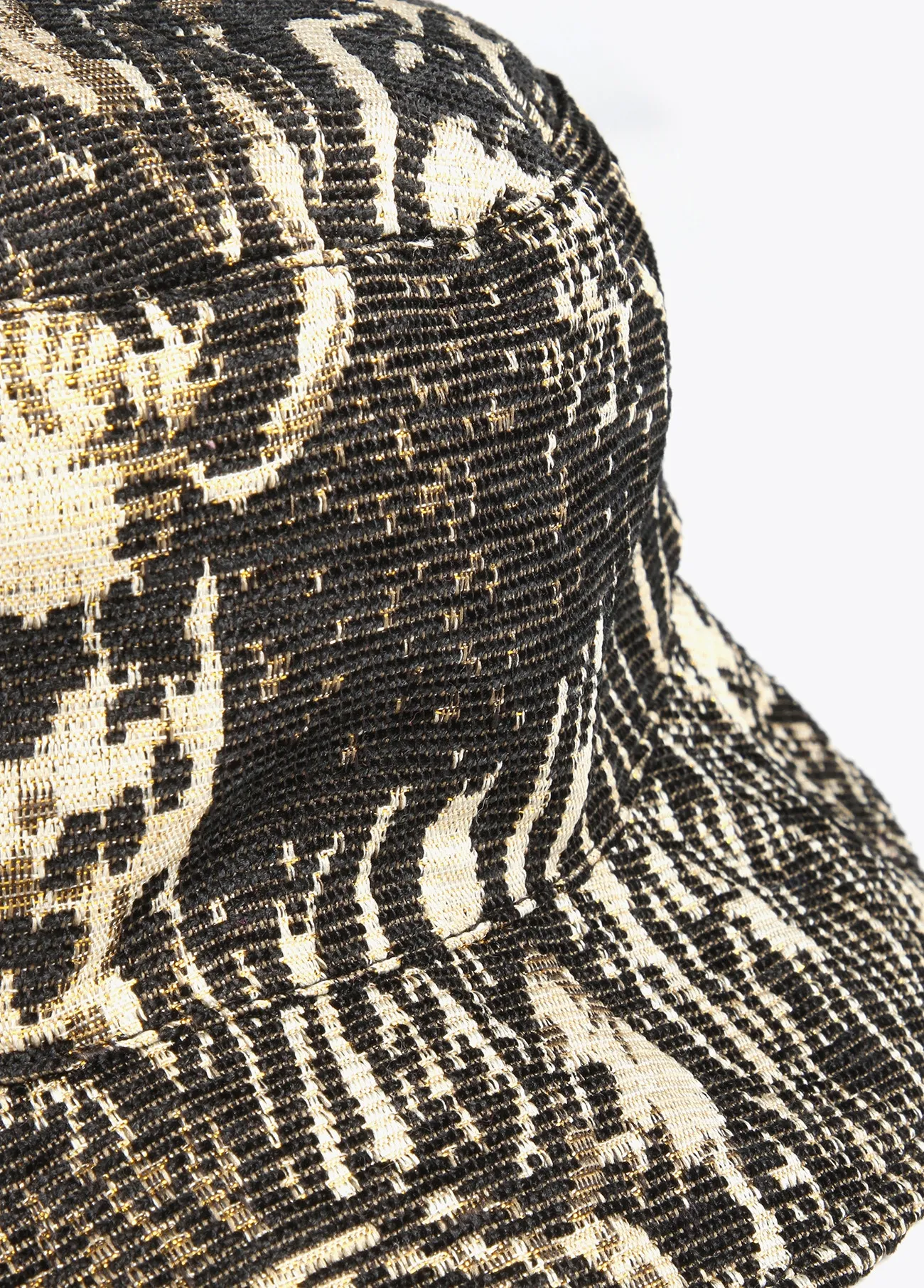 Chapeau jacquard