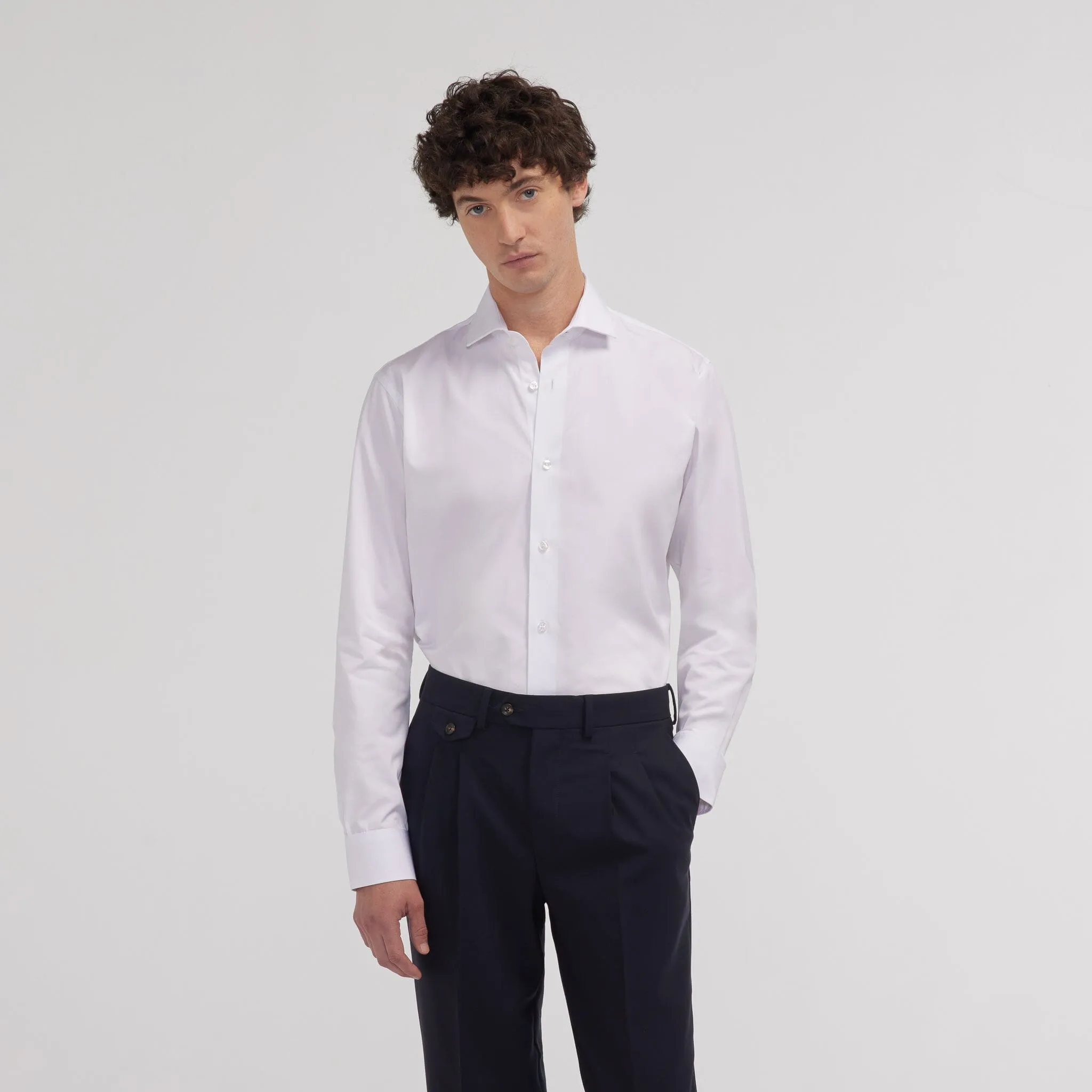 Fitted shirt in white double-twisted poplin
