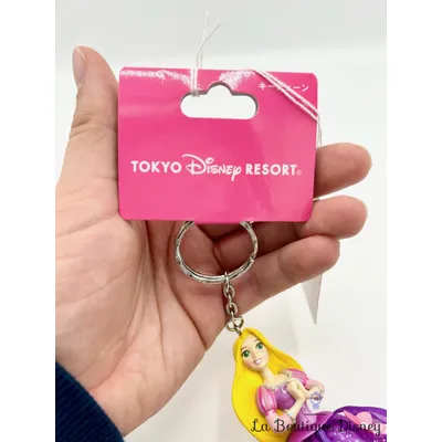 Porte clés Raiponce Tokyo Disney Resort Japon figurine princesse robe tissu
