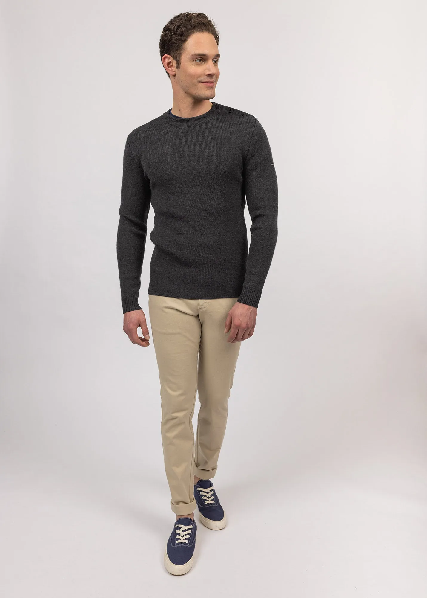 Pull marin uni Rochefort - coupe ajustée, en laine mérinos (ANTHRACITE)