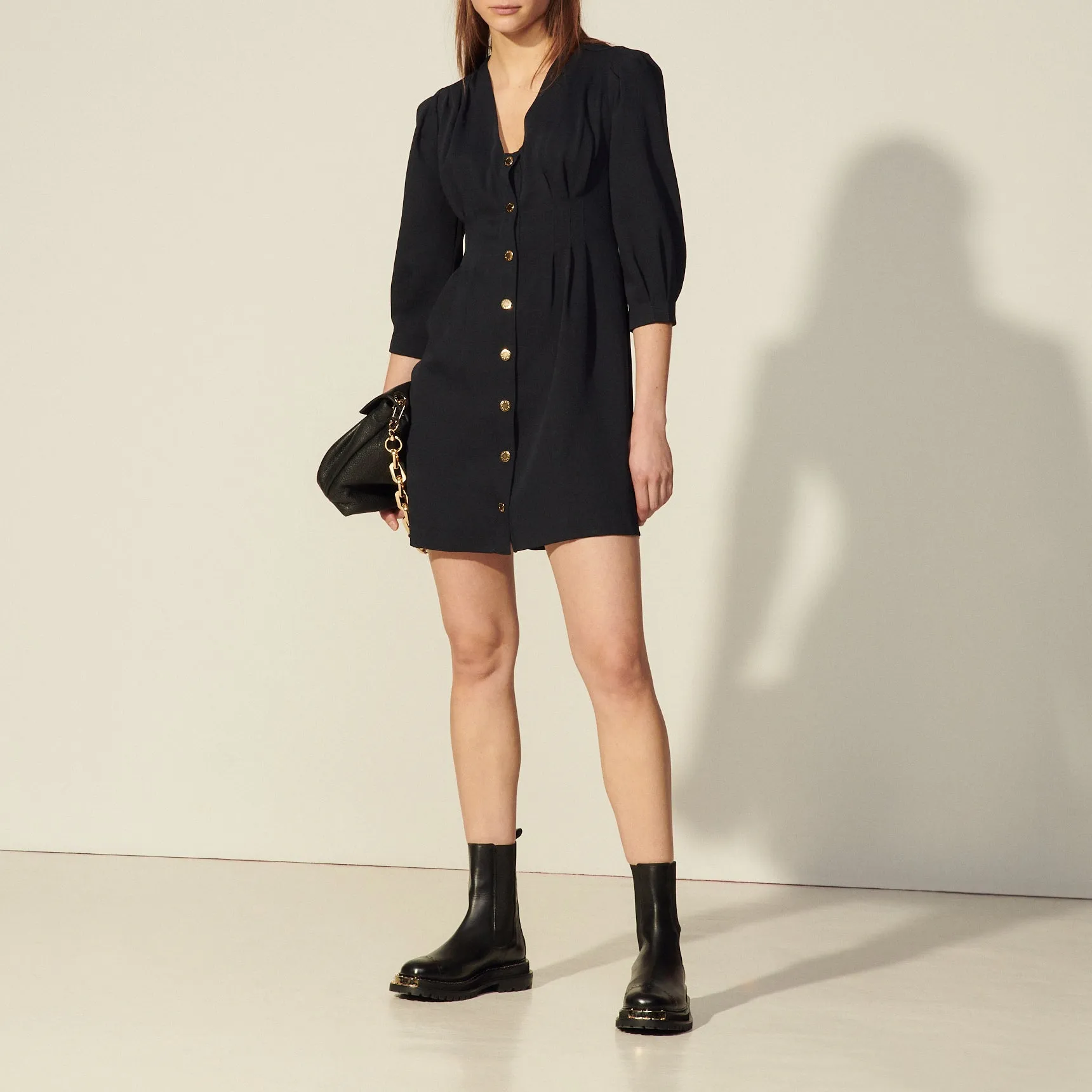 Robe courte à manches 3/4