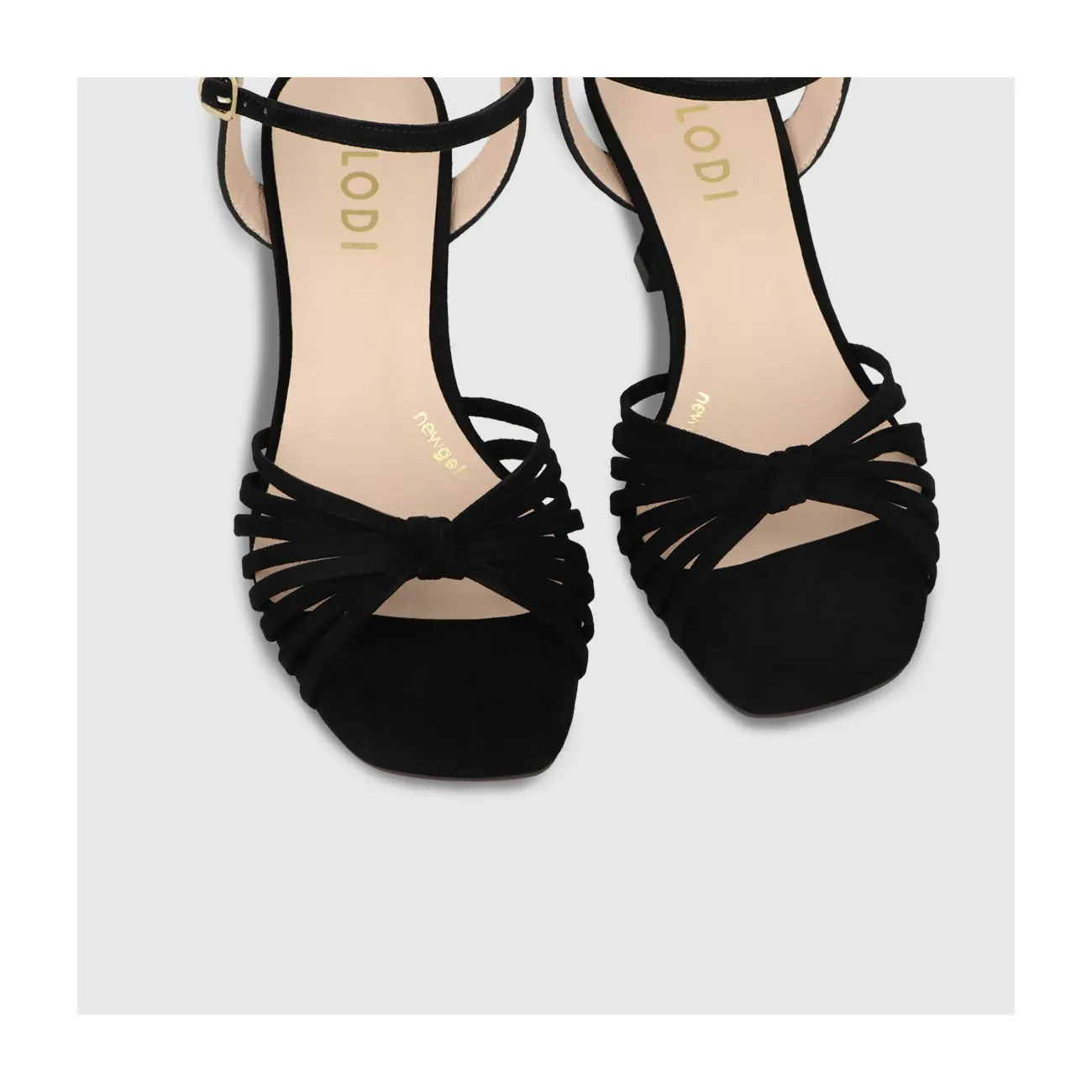 Sandale pour femme en daim noir avec brides avant I LODI Chaussures pour femme online.